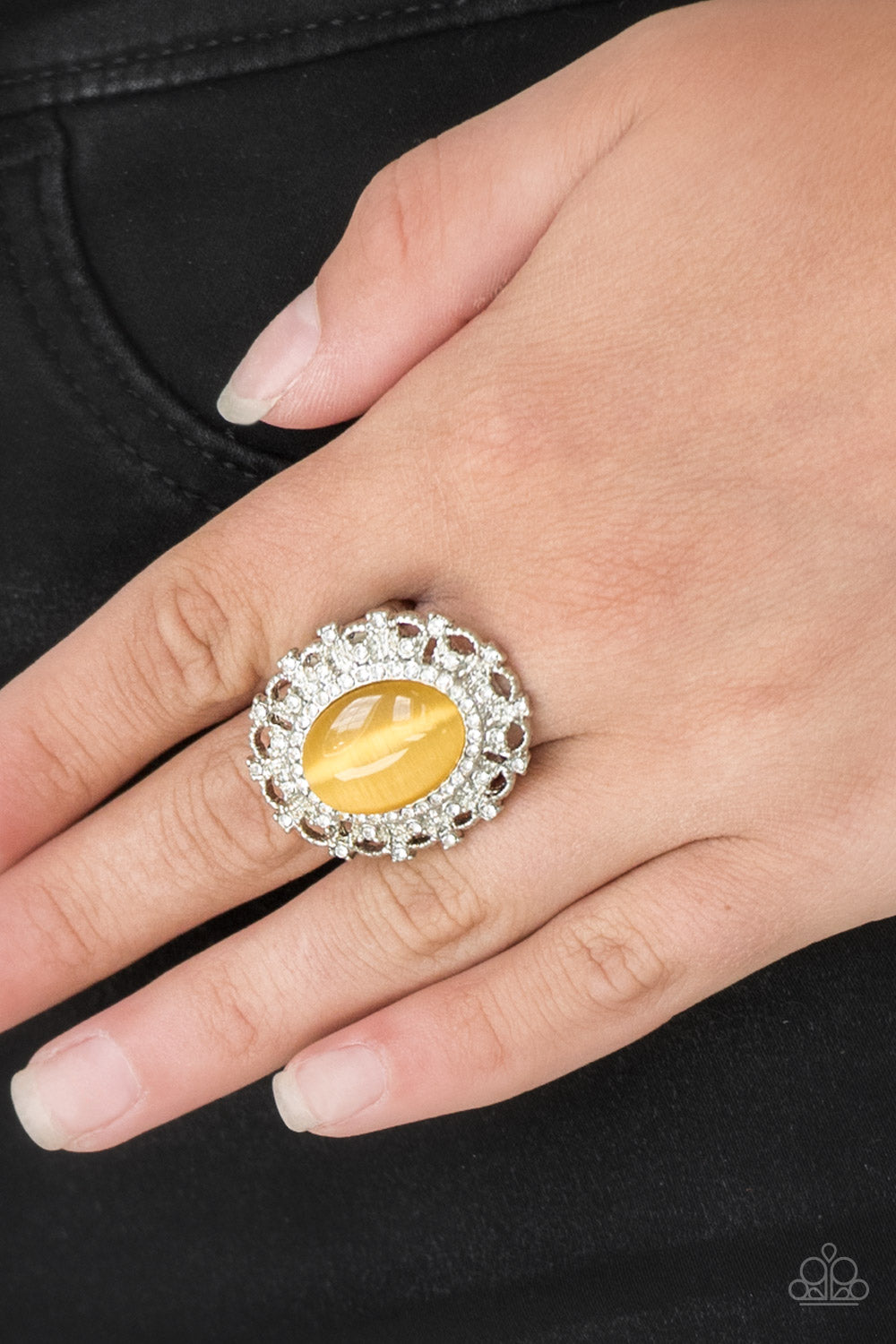 Baroque The Spell Yellow Ring