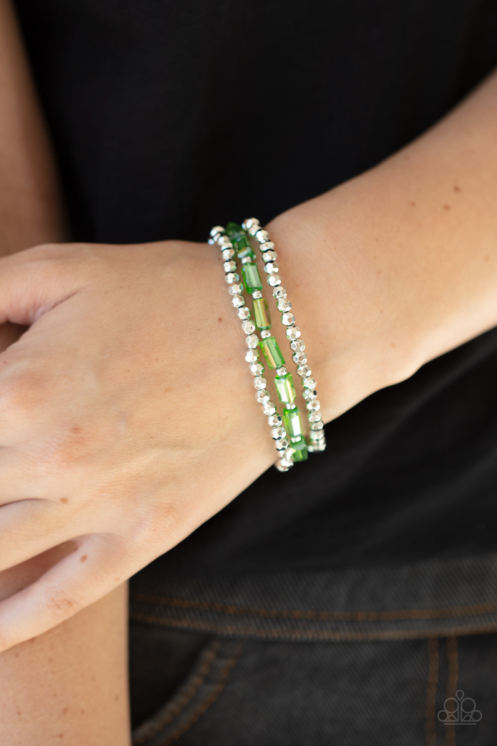 Elegant Essence Green Bracelet