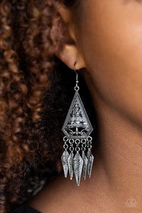 Me Oh Mayan Earring (Black, Silver)