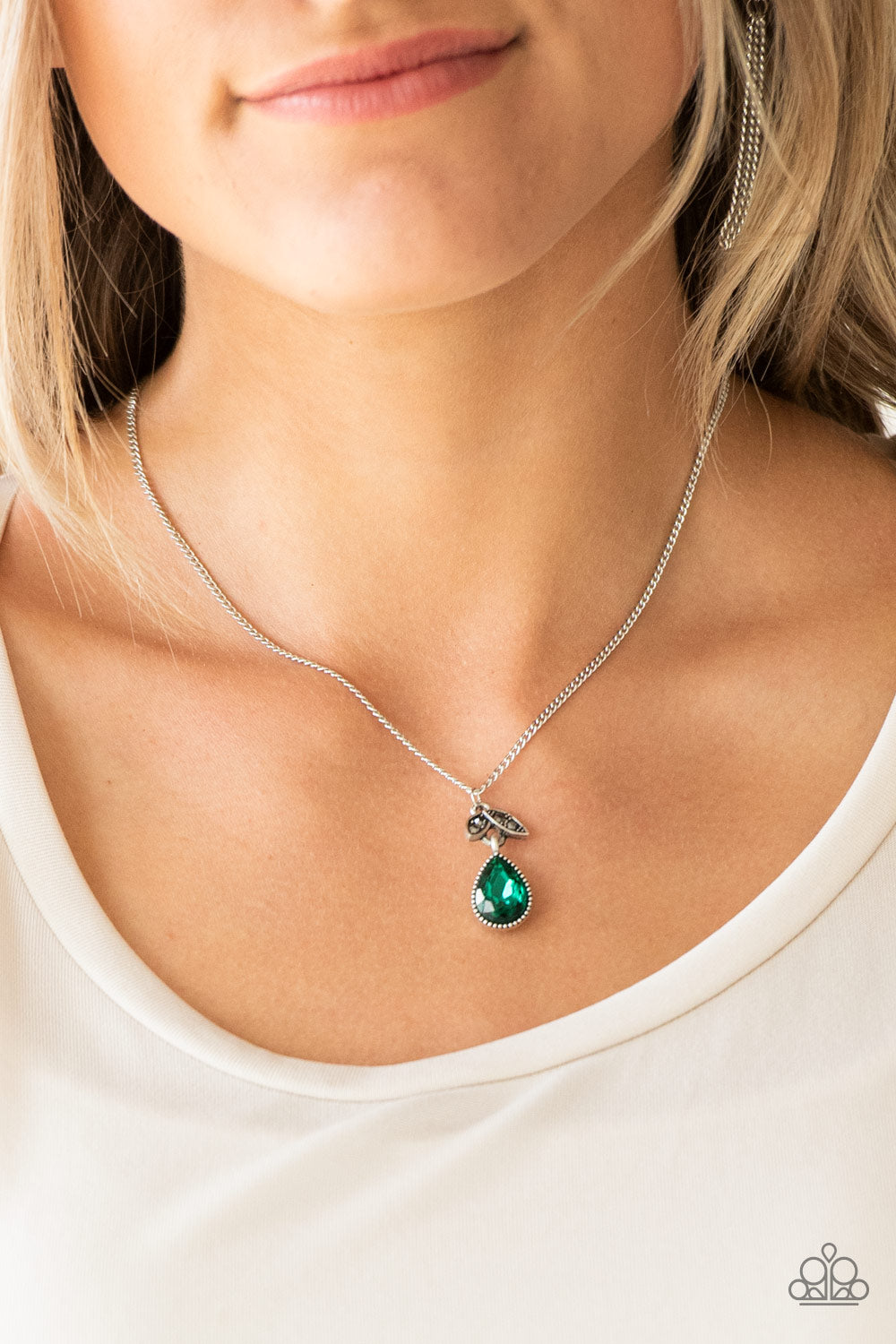 Nice To Meet You Necklace (Green, Silver)