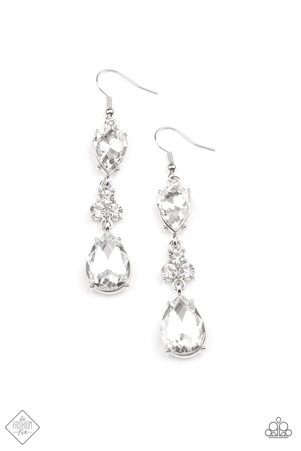 Once Upon a Twinkle Earring (White, Silver)