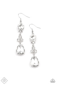 Once Upon a Twinkle Earring (White, Silver)