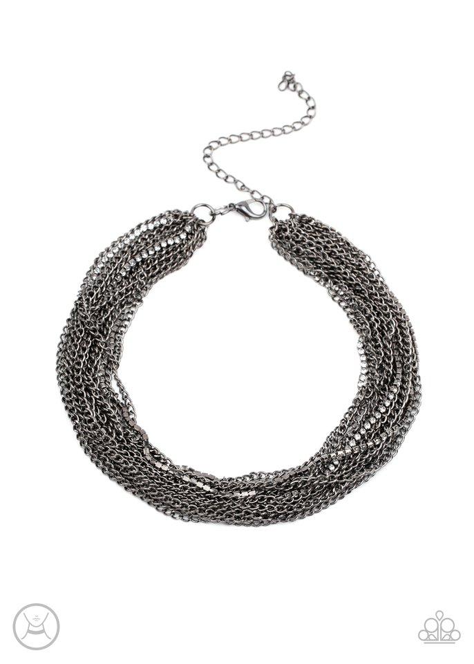Catch You Layer Black Necklace