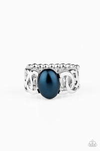 Glamified Glam Blue Ring